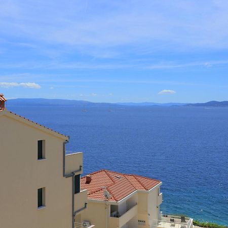 Family Friendly Apartments With A Swimming Pool Businci, Ciovo - 11232 Trogir Extérieur photo