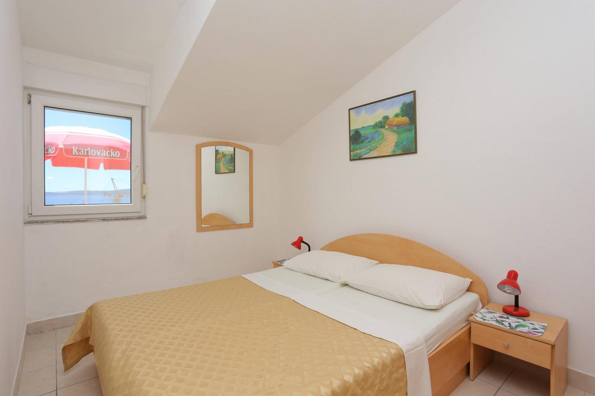 Family Friendly Apartments With A Swimming Pool Businci, Ciovo - 11232 Trogir Extérieur photo